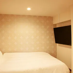 Hôtel capsule Sauna & Thermae-yu Nishiazabu, Tōkyō